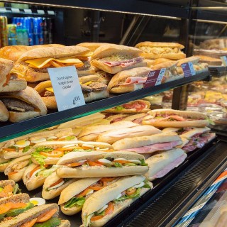 Des Sandwichs Frais Au Cafe Flunch