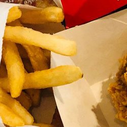 Poulet Frit Et Frites Kfc