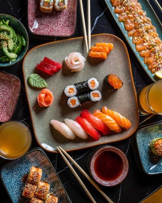 Sushi Pour Le Dejeuner Chez Nina Sushi Carte